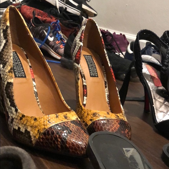 Shoes for sell - Picture 3 of 4